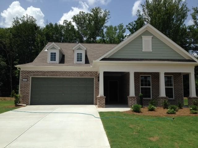 2870 Thistle Trail, Suwanee, GA 30024 — most recent listing photo