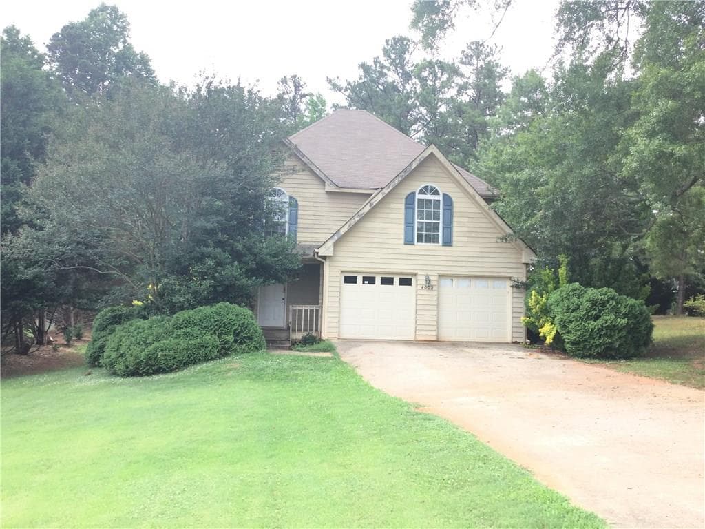 4002 Crabapple Drive, Gainesville, GA 30507 — most recent listing photo