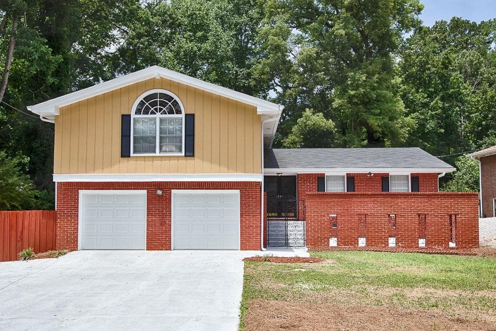 1110 Nielsen Drive, Clarkston, GA 30021 — most recent listing photo