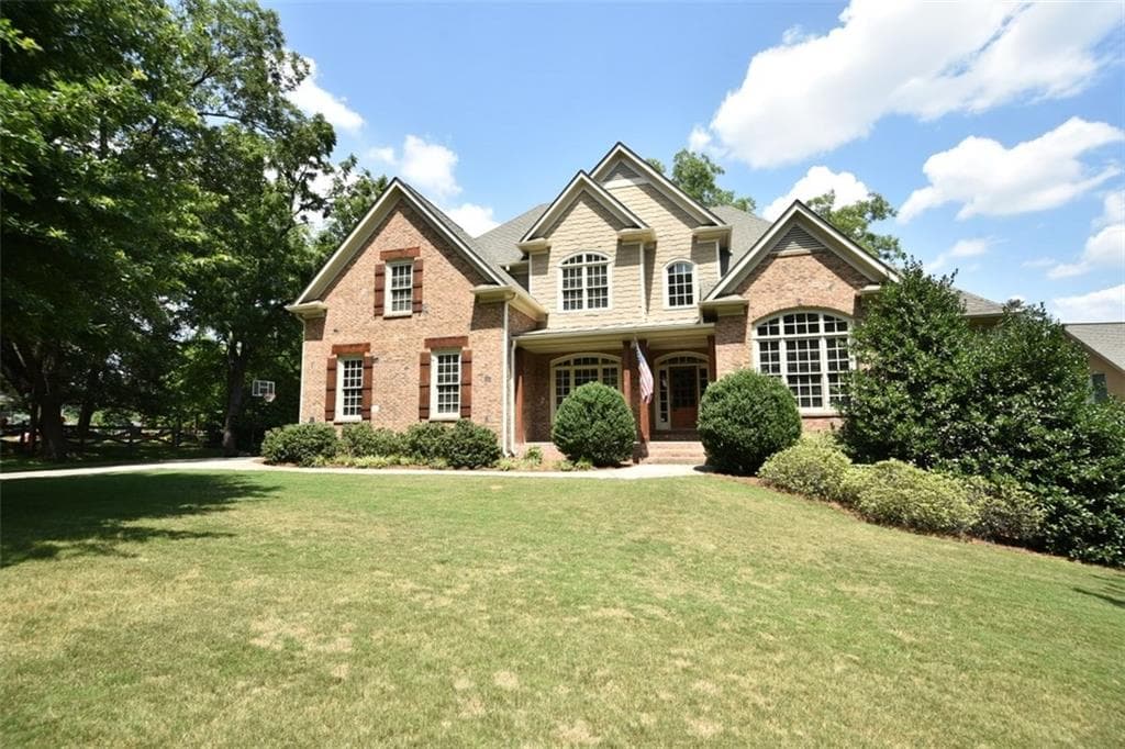 90 Elaine Drive, Roswell, GA 30075 — most recent listing photo