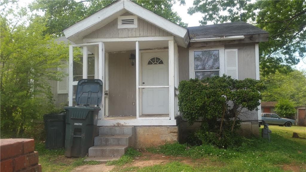 822 Fourth Street, Stone Mountain, GA 30083 — most recent listing photo