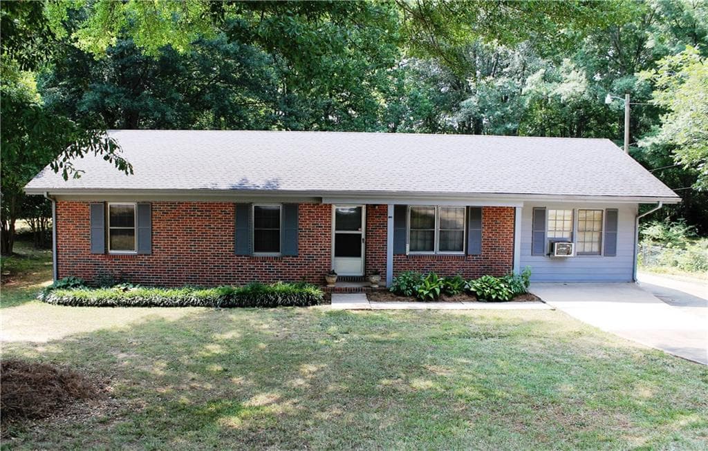 548 Peters Street, Statham, GA 30666 — most recent listing photo