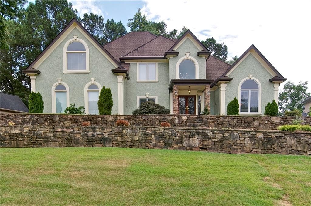 5 bedroom, 6,843 sq ft single family residence sold at 3219 Eagle Watch Drive, Woodstock, GA 30189