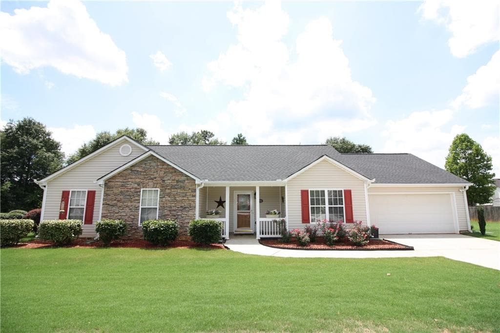 711 Manor Ridge Drive, Loganville, GA 30052 — most recent listing photo