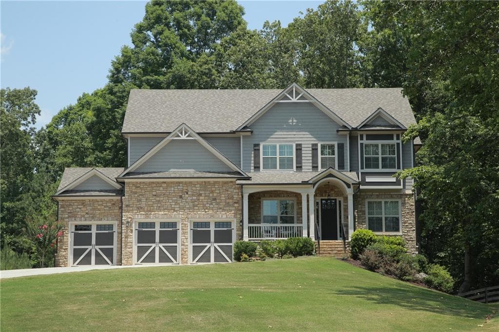 5 bedroom, 3,479 sq ft single family residence sold at 2775 Cogburn Lane, Alpharetta, GA 30004