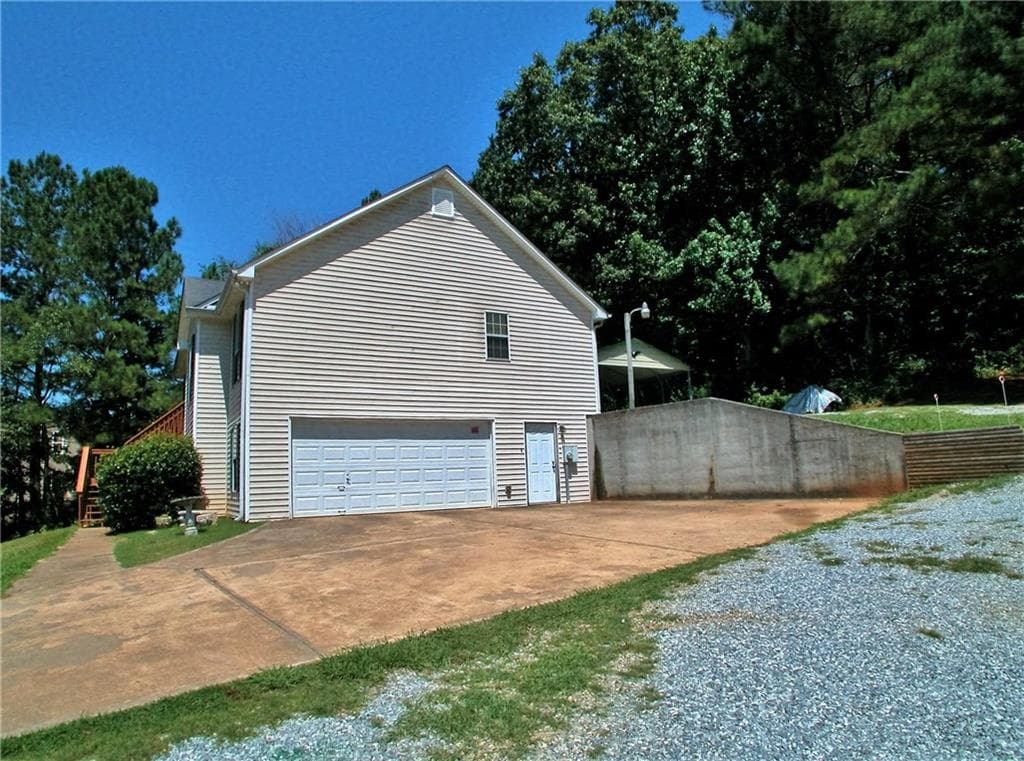 154 W Grant Road, Dawsonville, GA 30534 — most recent listing photo