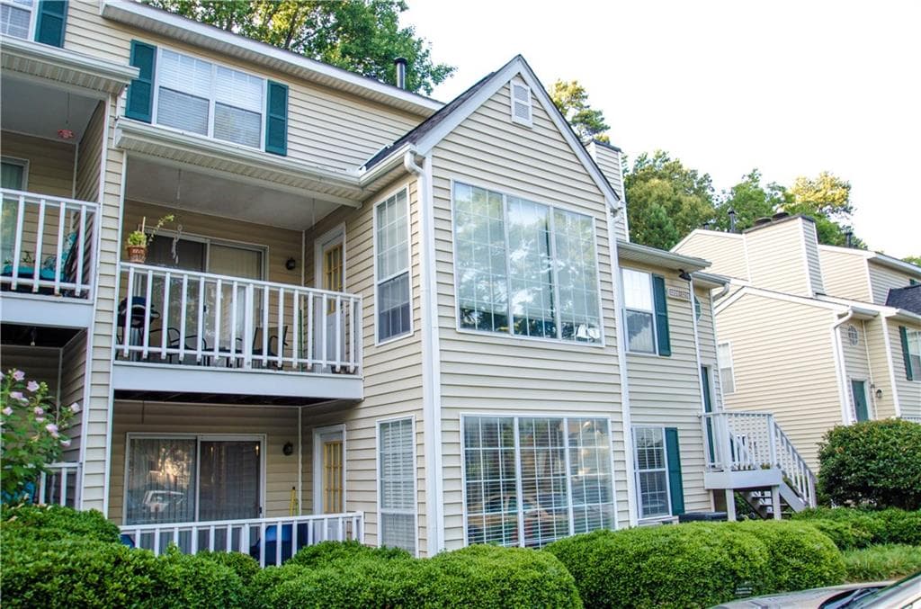 1211 Glenleaf Drive 1211, Norcross, GA 30092 — most recent listing photo
