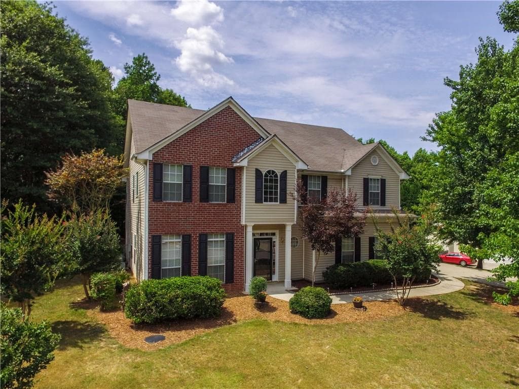 4 bedroom, 2,815 sq ft single family residence sold at 2760 Jona Trail, Dacula, GA 30019