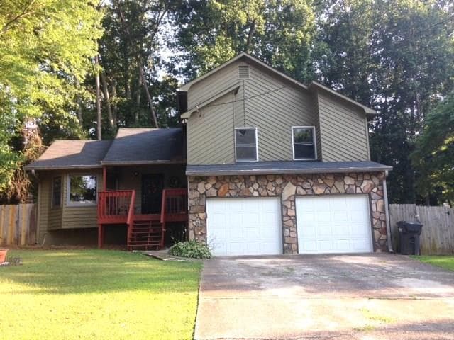 2449 Chauncey Lane, Marietta, GA 30064 — most recent listing photo