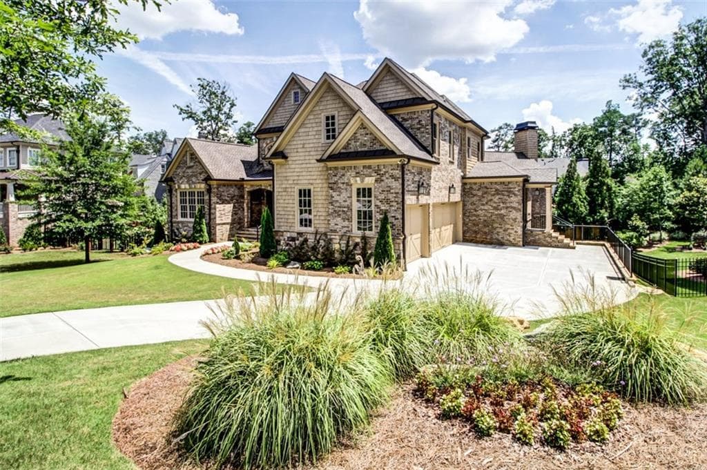 3067 Oglethorpe Way, Brookhaven, GA 30319 — most recent listing photo