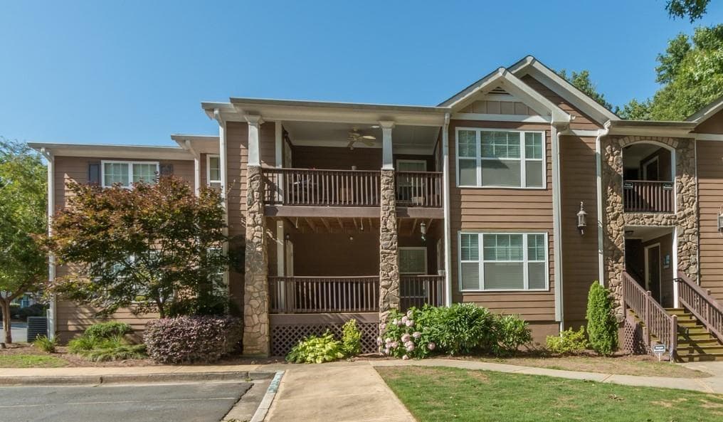 206 Madison Lane, Smyrna, GA 30080 — most recent listing photo
