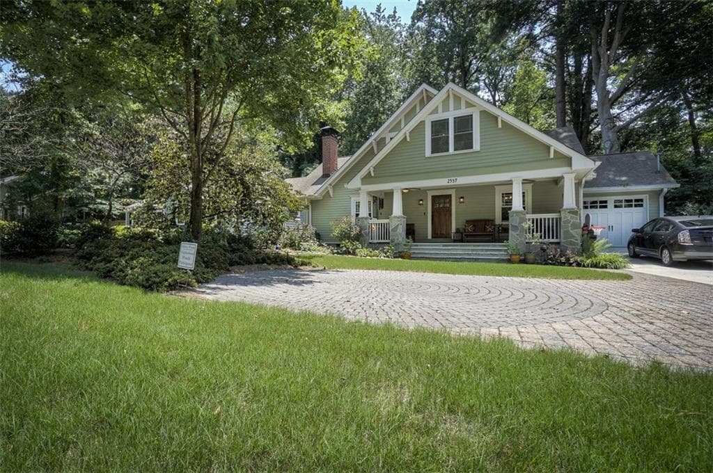 2537 Midway Road, Decatur, GA 30030 — most recent listing photo
