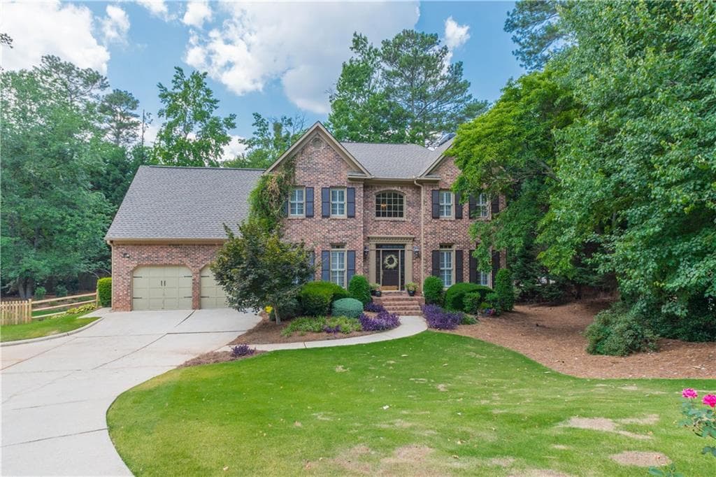 445 Ridgewood Way, Alpharetta, GA 30005 — most recent listing photo