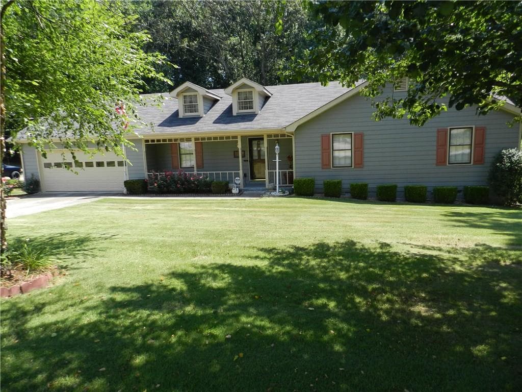 3 bedroom, 1,731 sq ft single family residence sold at 2061 Two Springs Way, Lawrenceville, GA 30043