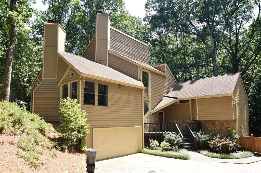 130 Beech Lake Court, Roswell, GA 30076 — most recent listing photo