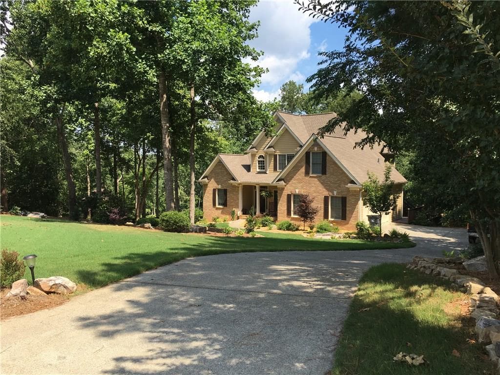 5 bedroom, 2,994 sq ft single family residence sold at 542 Wintergreen Way, Canton, GA 30115