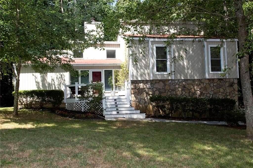 3230 Cedar Bluff Drive, Marietta, GA 30062 — most recent listing photo