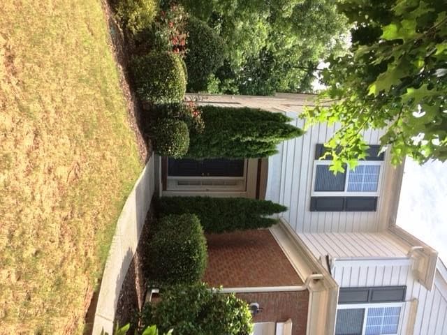 287 Kigian Trail, Woodstock, GA 30188 — most recent listing photo