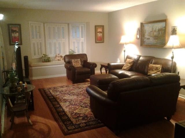3 bedroom, 1,469 sq ft condominium sold at 6851 Roswell Road L3, Sandy Springs, GA 30328
