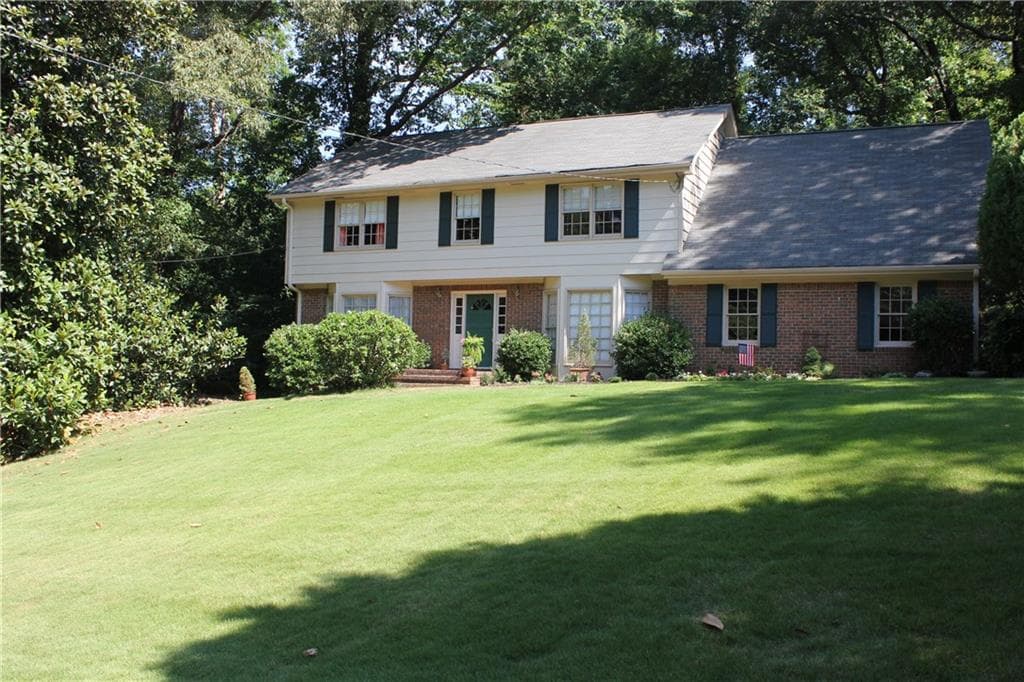 530 Wyncourtney Drive, Sandy Springs, GA 30328 — most recent listing photo