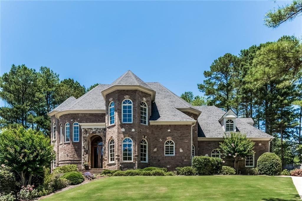 3659 Post Oak Tritt Road, Marietta, GA 30062 — most recent listing photo