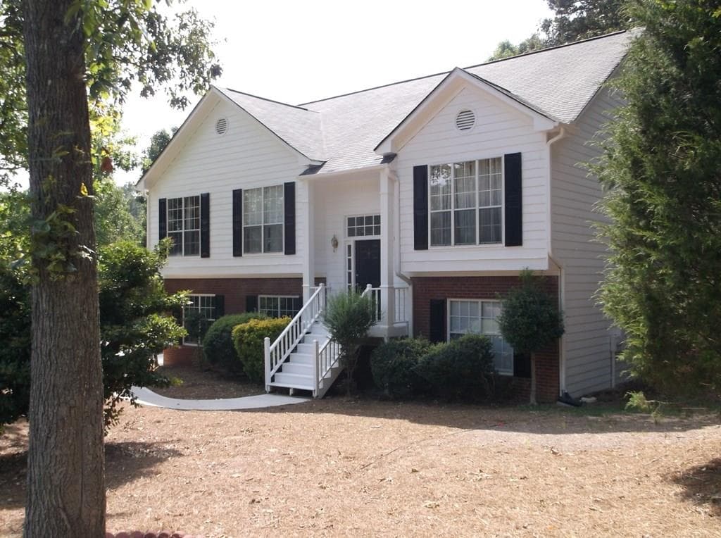 4040 Gables Place, Buford, GA 30519 — most recent listing photo