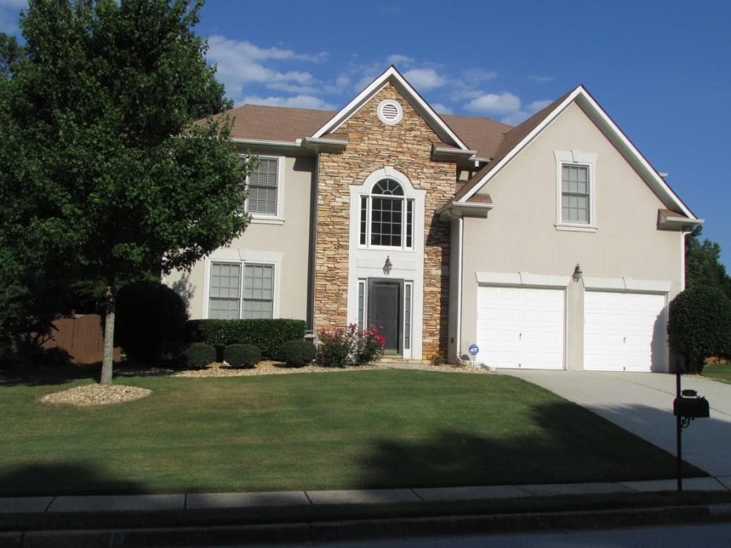 4 bedroom, 2,987 sq ft single family residence sold at 1355 Bridle Path Drive, Lawrenceville, GA 30045
