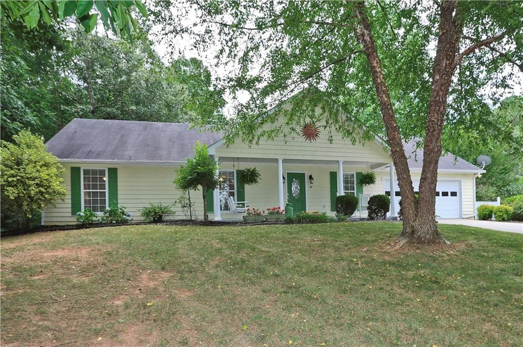 2305 Holly Branch Drive, Cumming, GA 30040 — most recent listing photo