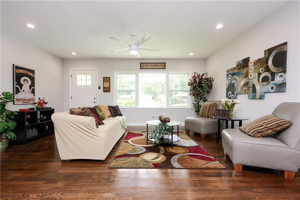 122 Douglas Drive, Mableton, GA 30126 — most recent listing photo