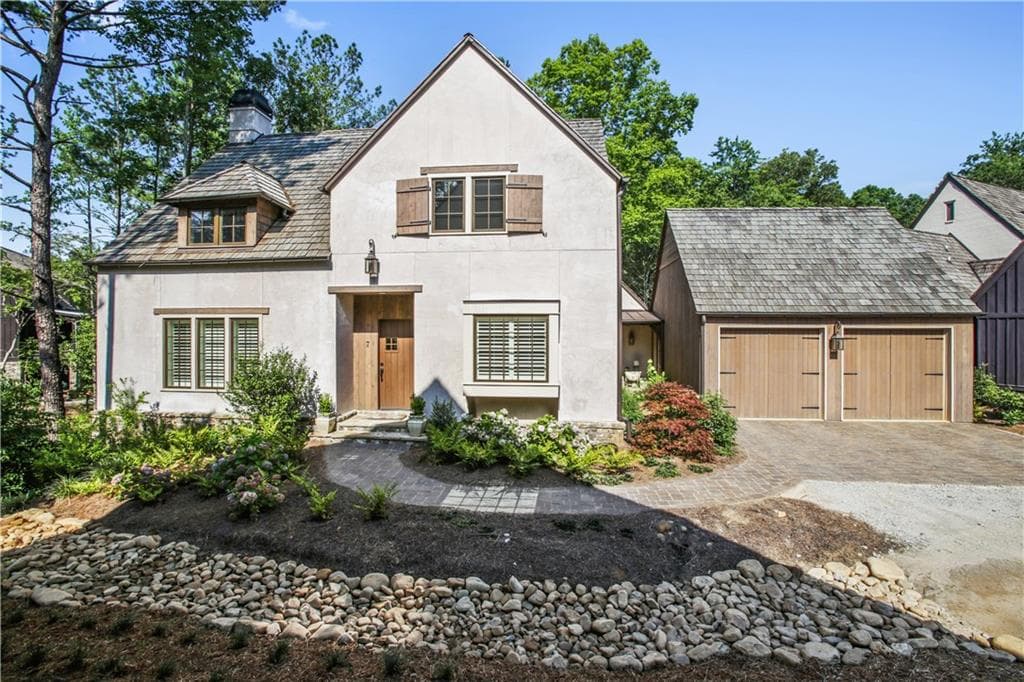 4 bedroom single family residence sold at 7 Swann Ridge, Chattahoochee Hills, GA 30268
