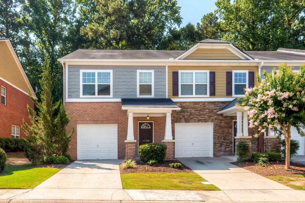 2 bedroom, 1,511 sq ft condominium sold at 1766 Arbor Gate Drive, Lawrenceville, GA 30044