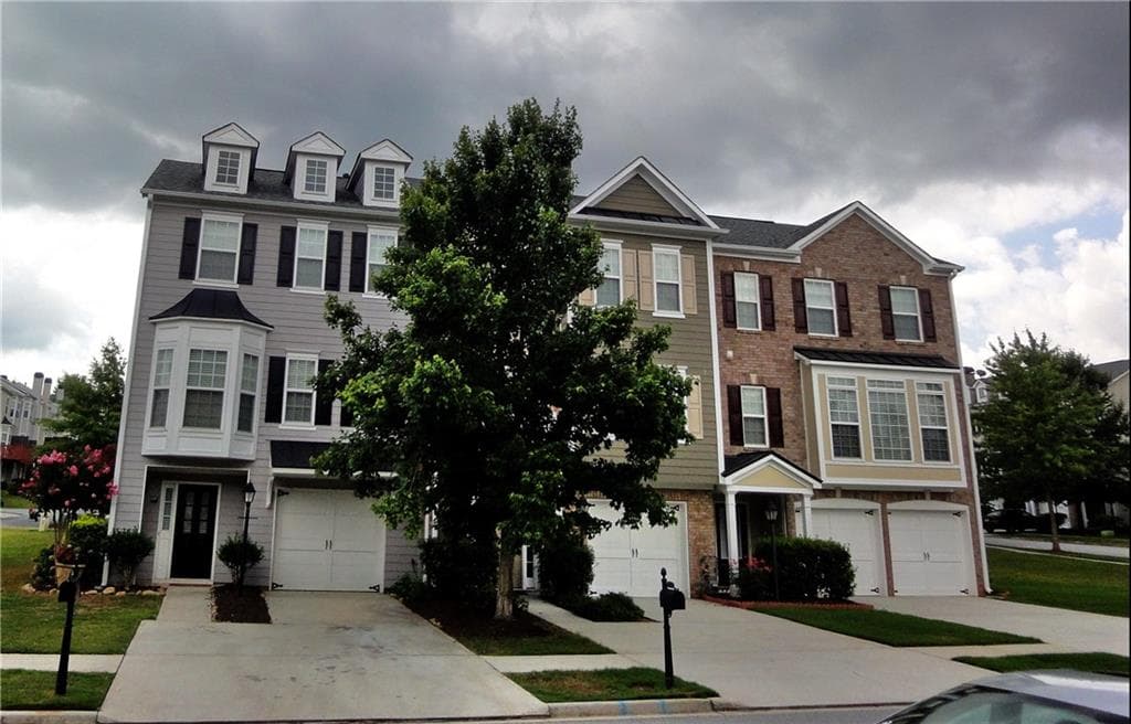 3 bedroom, 1,820 sq ft townhouse sold at 1292 Park Pass Way, Suwanee, GA 30024