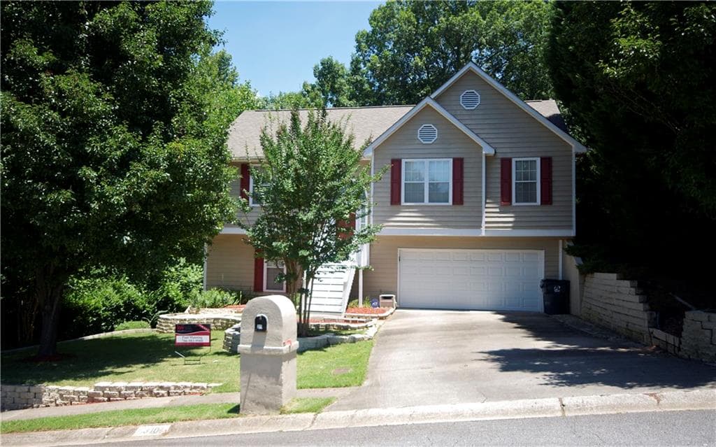 3 bedroom, 1,720 sq ft single family residence sold at 310 Twin Brook Way, Lawrenceville, GA 30043