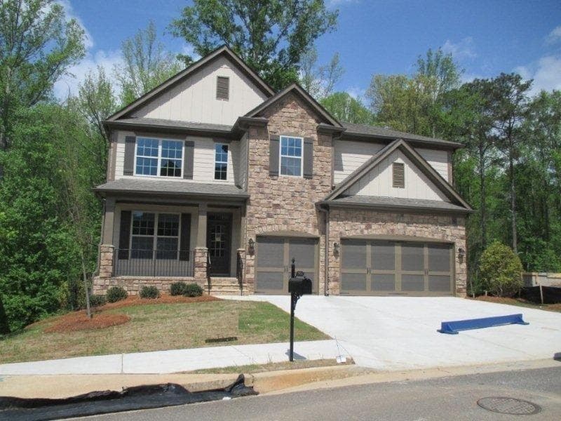 8915 Cobblestone Lane, Cumming, GA 30041 — most recent listing photo