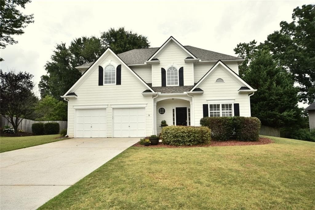 5590 Kennemore Drive, Alpharetta, GA 30004 — most recent listing photo