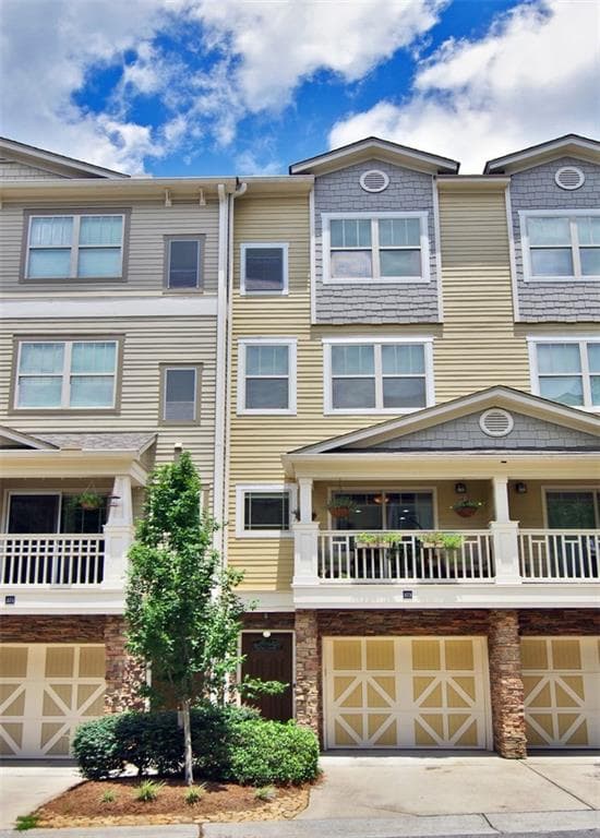 2 bedroom, 1,134 sq ft townhouse sold at 216 Semel Circle 373, Atlanta, GA 30309