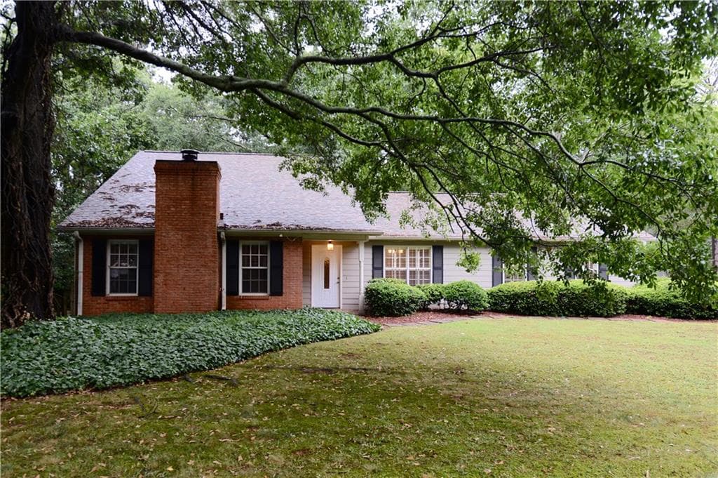 510 Tyson Lane, Roswell, GA 30076 — most recent listing photo