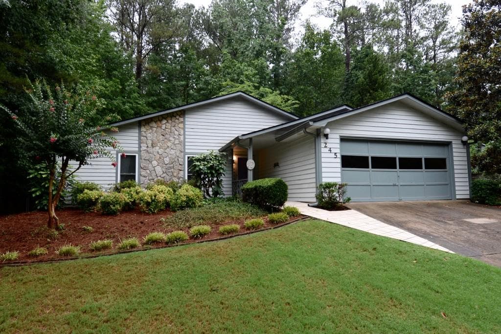 245 Kristie Lane, Roswell, GA 30076 — most recent listing photo