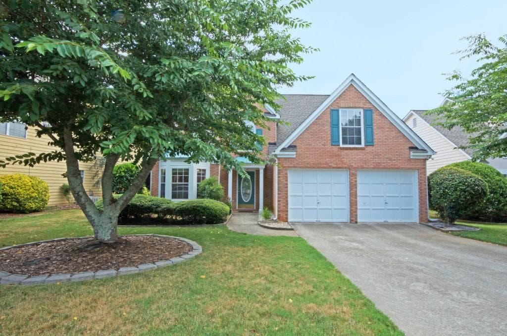 1025 Bradford Drive, Roswell, GA 30076 — most recent listing photo