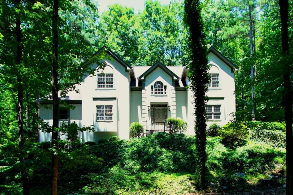 3535 Oakdale Court, Cumming, GA 30041 — most recent listing photo