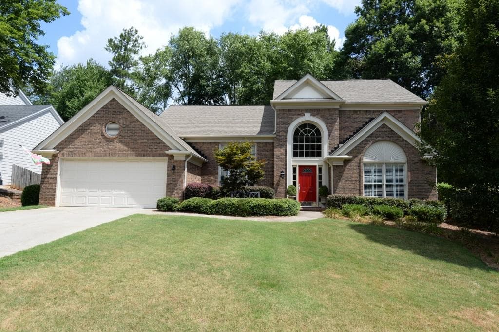 3 bedroom, 2,936 sq ft single family residence sold at 4695 Agate Drive, Alpharetta, GA 30022
