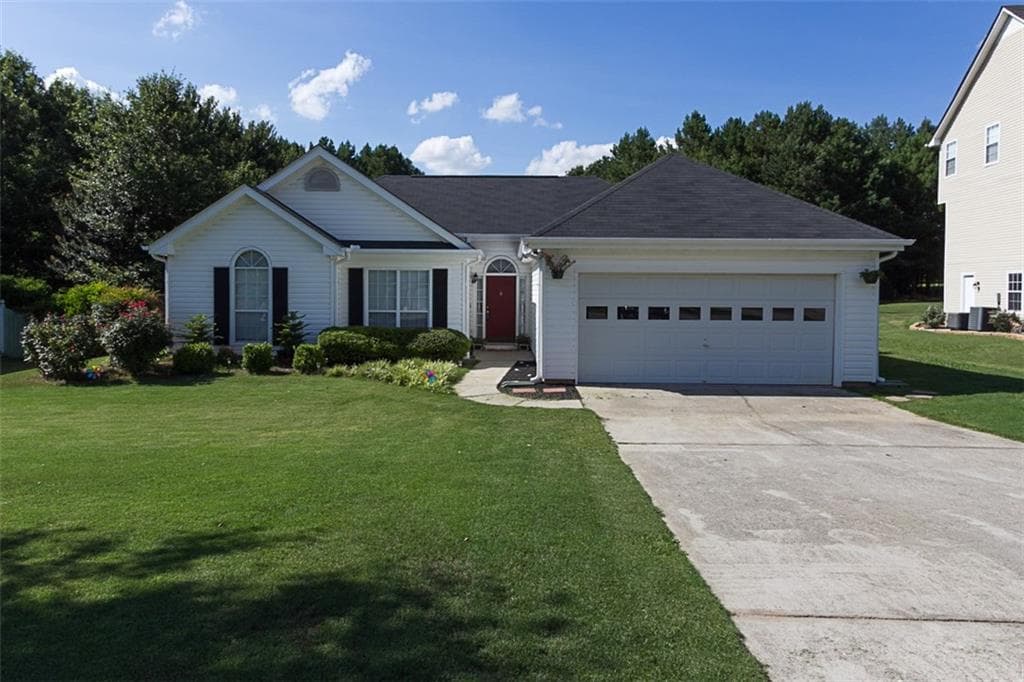 2051 Emerald Drive, Loganville, GA 30052 — most recent listing photo