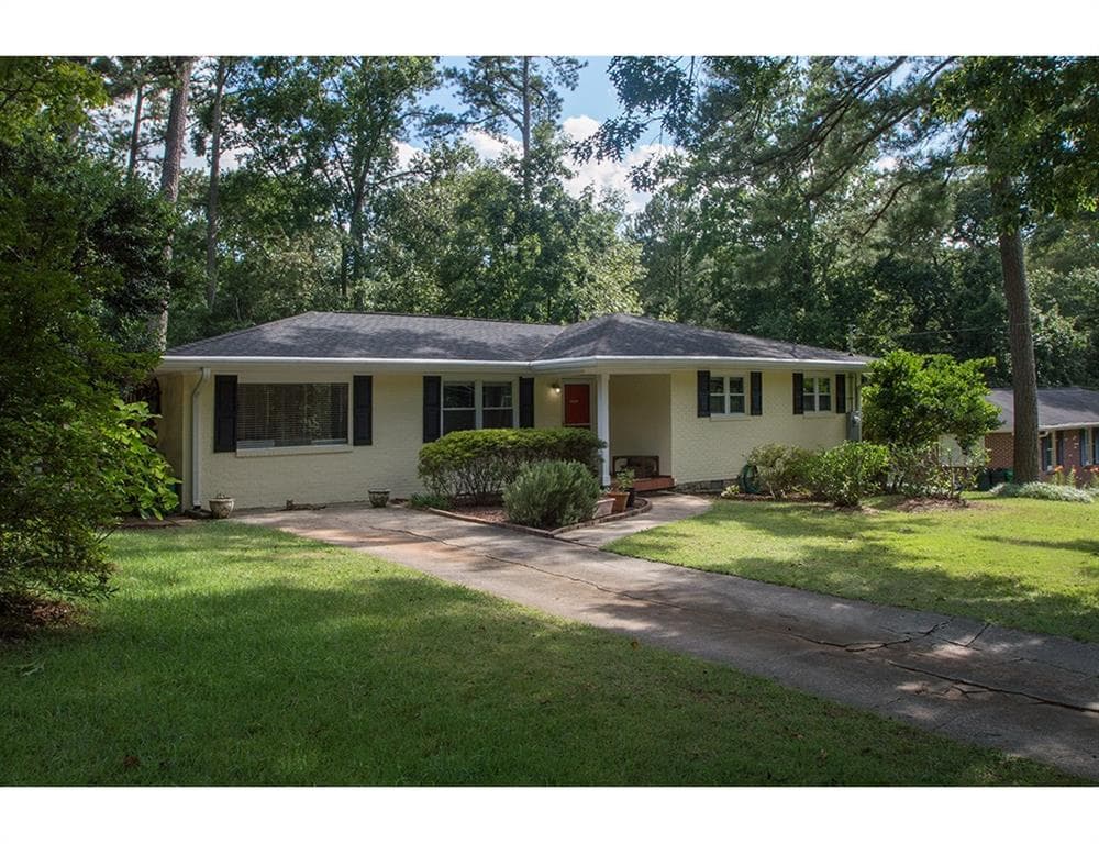 1528 Moncrief Circle, Decatur, GA 30033 — most recent listing photo