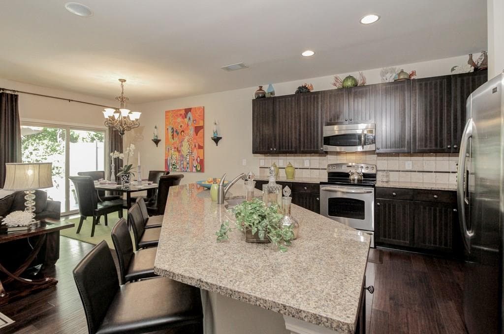 1564 Lenox Overlook Road, Brookhaven, GA 30329 — most recent listing photo