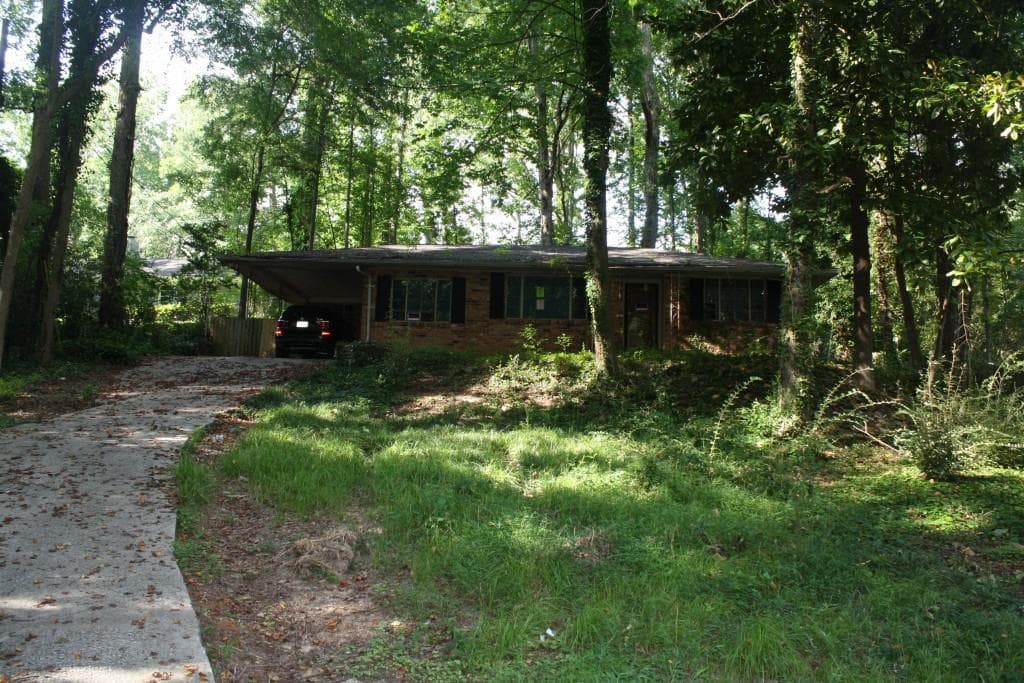 3 bedroom, 1,148 sq ft single family residence sold at 1376 Lavista Road, Atlanta, GA 30324