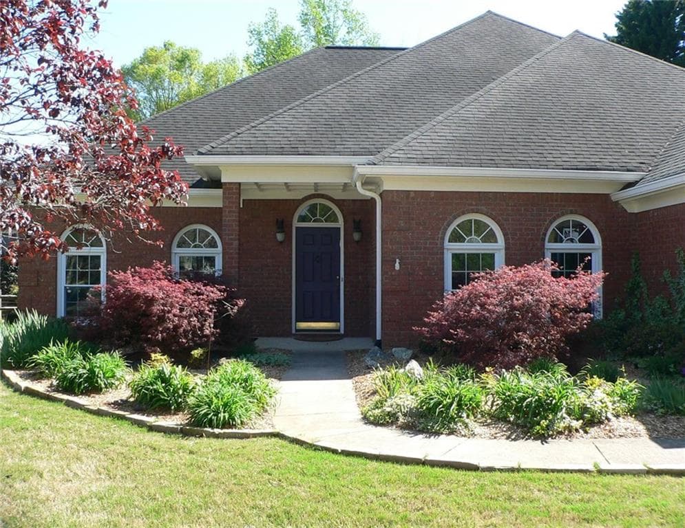 1565 Briers Chute, Alpharetta, GA 30004 — most recent listing photo