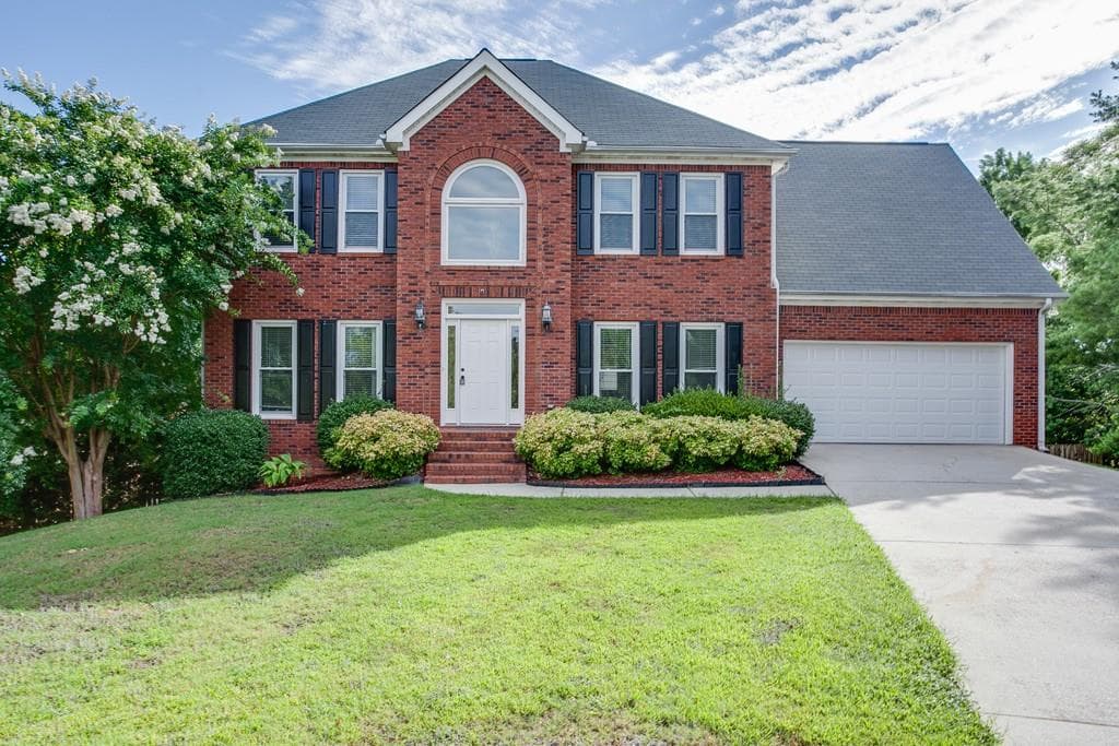 4 bedroom, 2,576 sq ft single family residence sold at 444 Fairway Walk Court, Lawrenceville, GA 30043