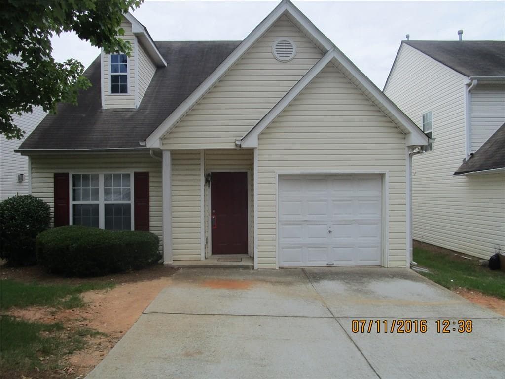 375 Village Knoll Drive, Lawrenceville, GA 30046 — most recent listing photo