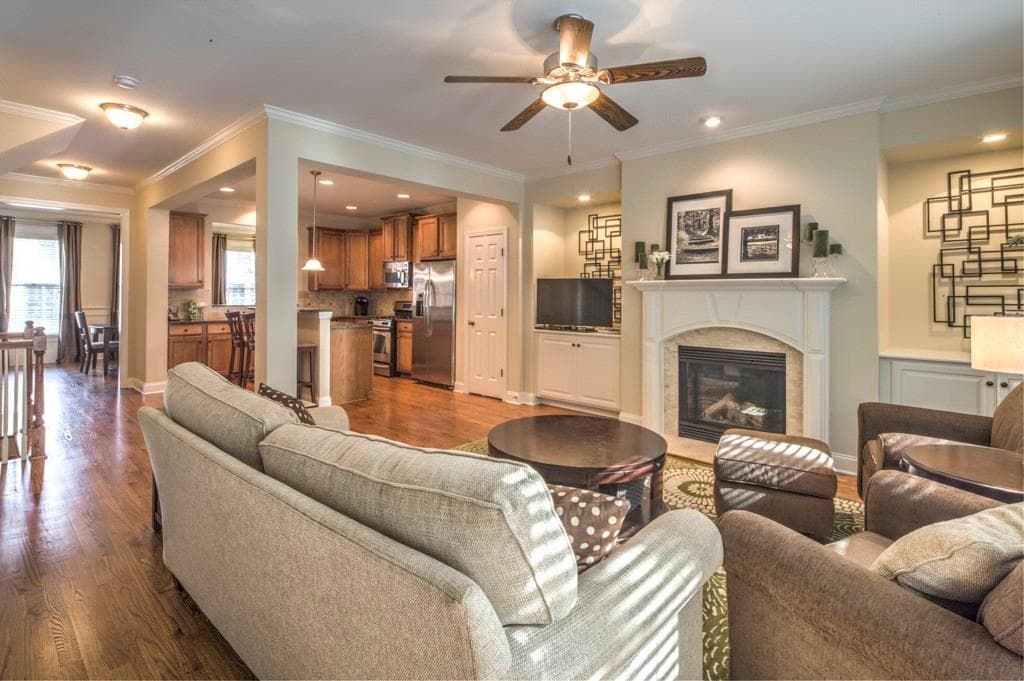 3 bedroom, 2,692 sq ft condominium sold at 3356 Chestnut Woods Circle, Atlanta, GA 30340