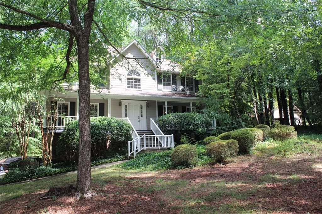 4 bedroom, 2,874 sq ft single family residence sold at 151 Junaluska Drive, Woodstock, GA 30188